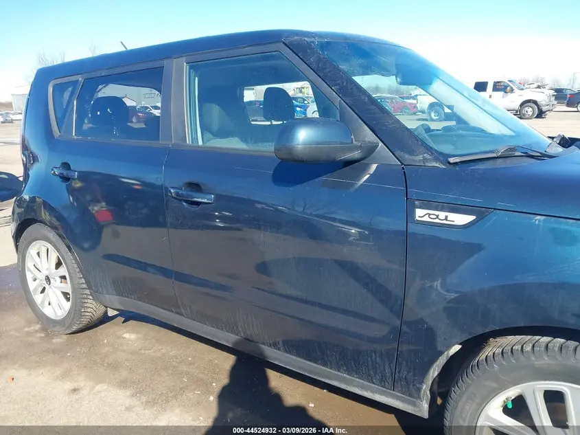 2019 KIA SOUL +
