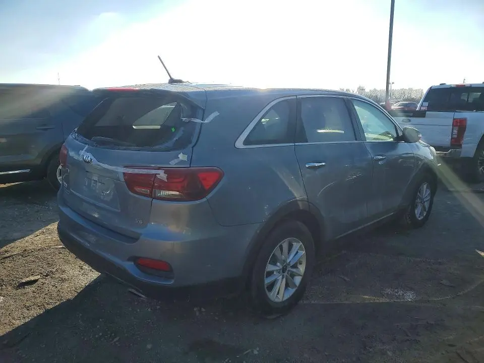 2020 KIA SORENTO S  