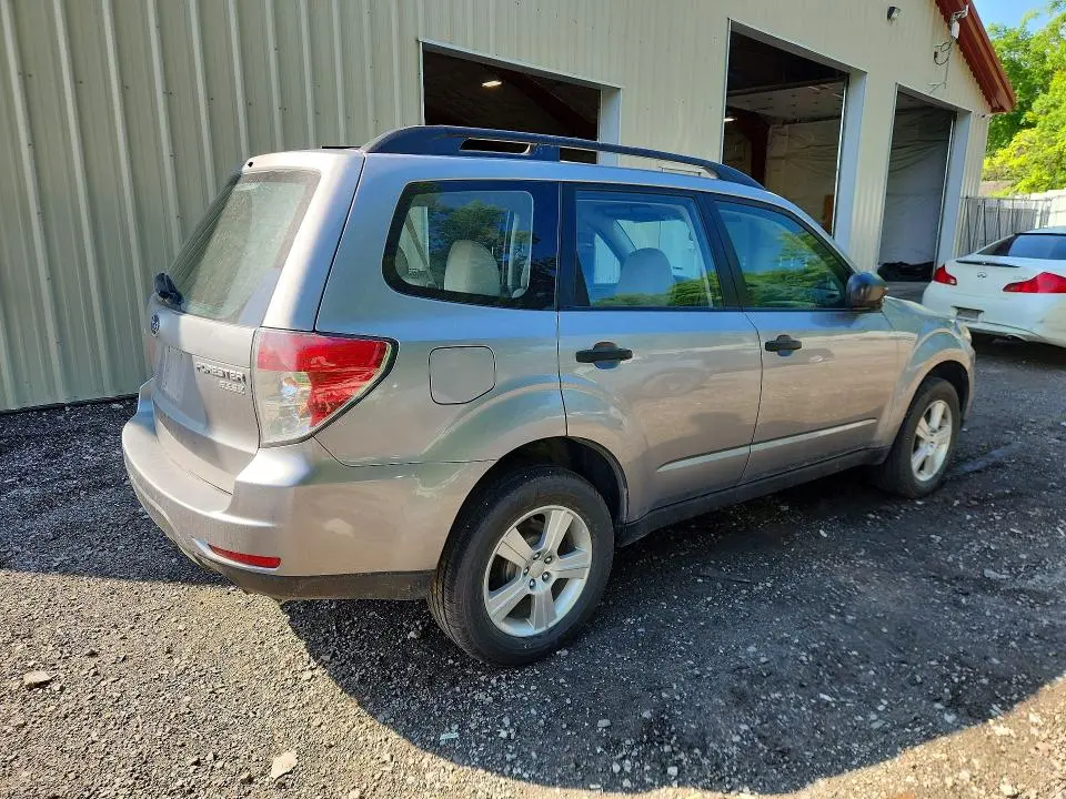 2011 SUBARU FORESTER 2.5X  