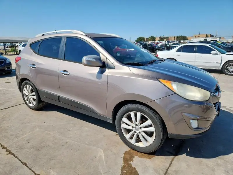 2012 HYUNDAI TUCSON GLS  