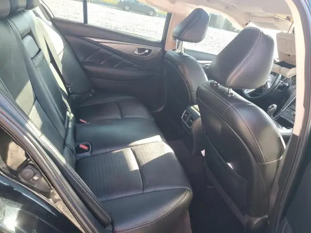 2018 INFINITI Q50 LUXE  