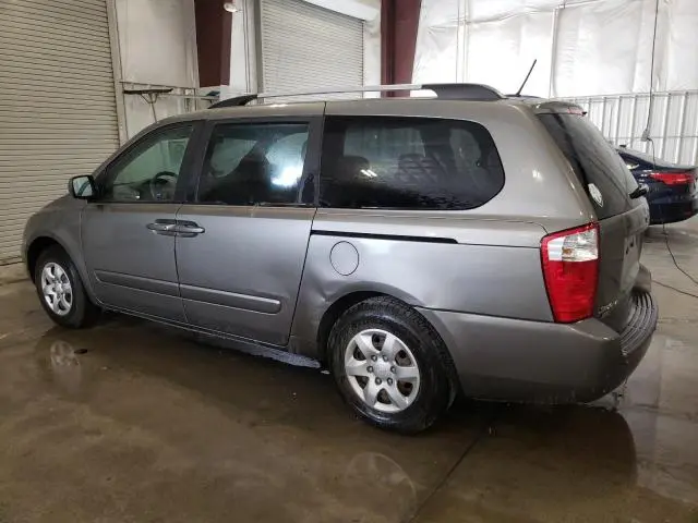 2010 KIA SEDONA LX
