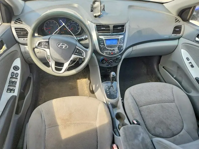 2012 HYUNDAI ACCENT GLS  