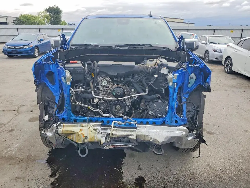 2025 CHEVROLET SILVERADO K1500 LT  