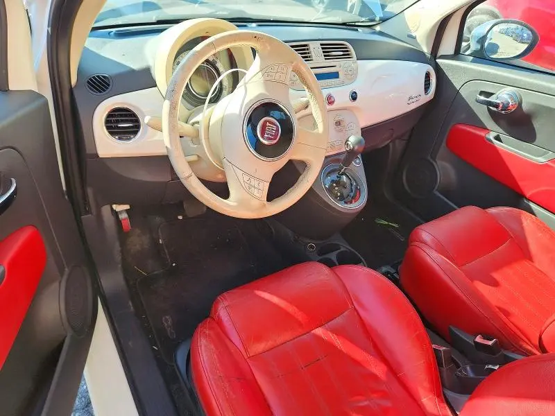 2012 FIAT 500 LOUNGE  