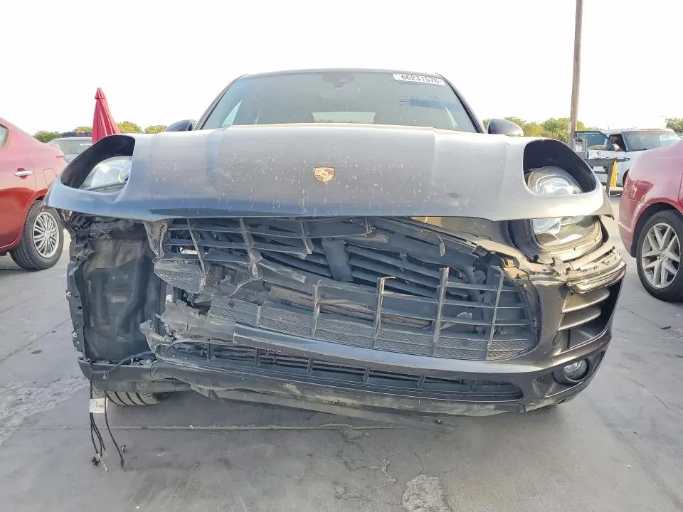 2018 PORSCHE MACAN MACAN  