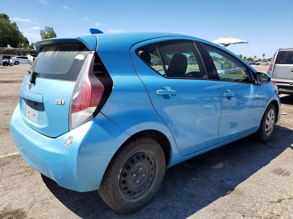 2015 TOYOTA PRIUS C TWO  