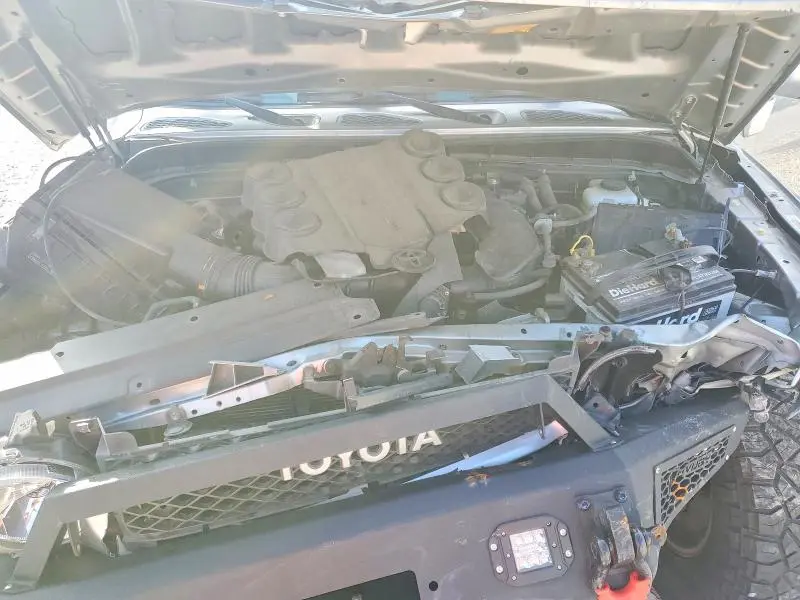 2010 TOYOTA FJ CRUISER BASE  
