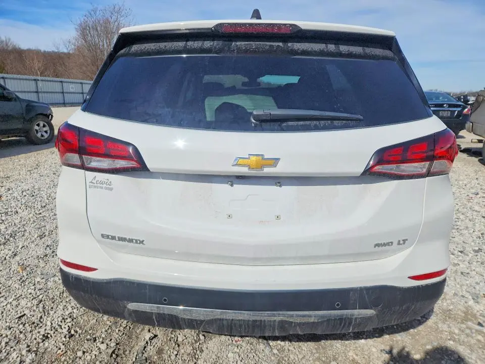 2024 CHEVROLET EQUINOX LT  