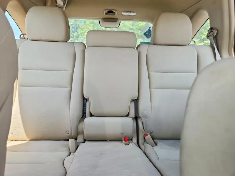 2010 HONDA CR-V LX  