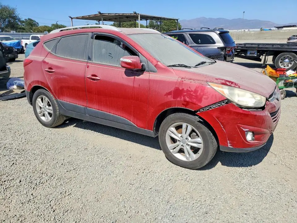 2013 HYUNDAI TUCSON GLS  