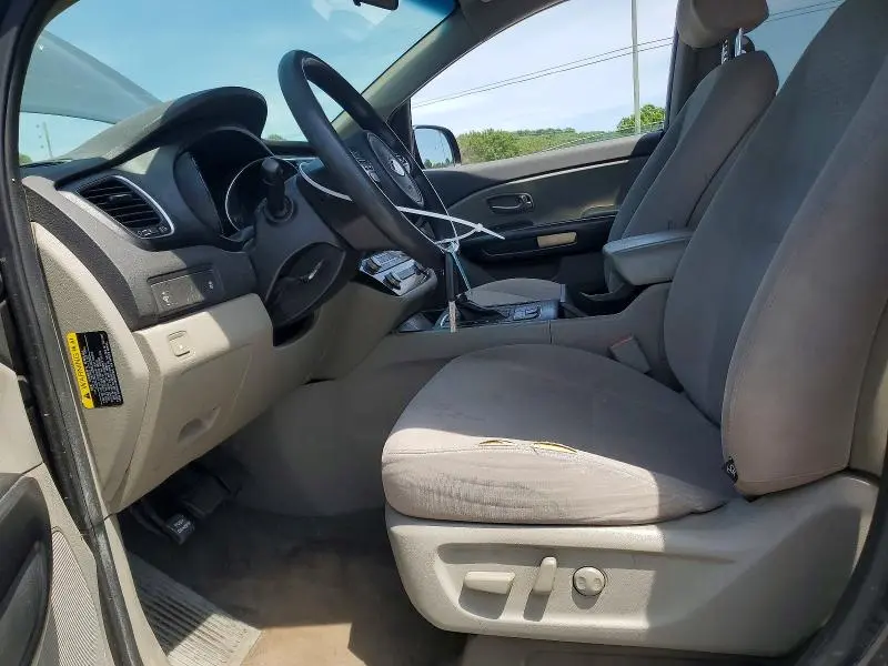 2016 KIA SEDONA LX  