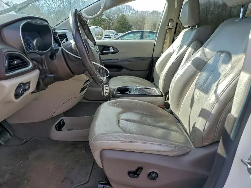 2020 CHRYSLER PACIFICA TOURING L PLUS  