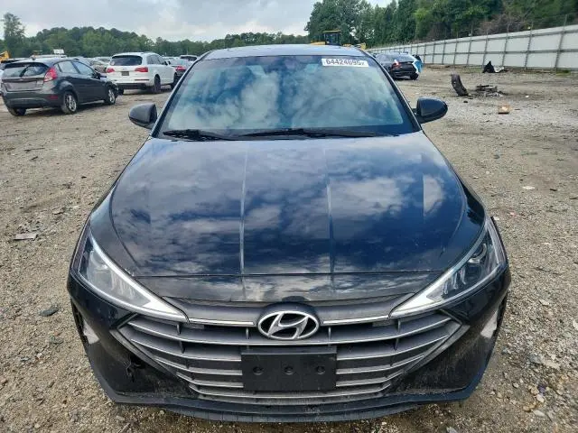 2019 HYUNDAI ELANTRA SEL  