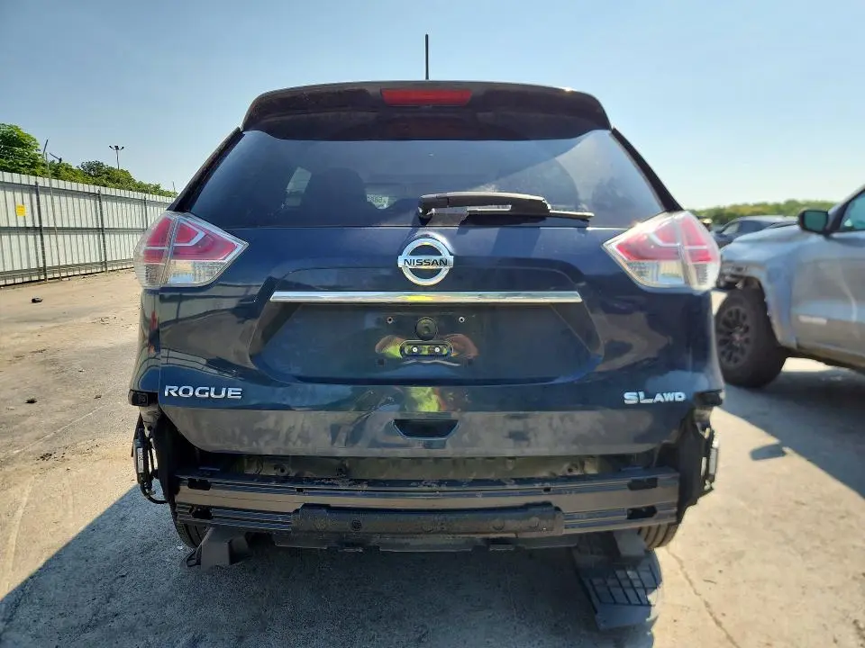 2016 NISSAN ROGUE SL  