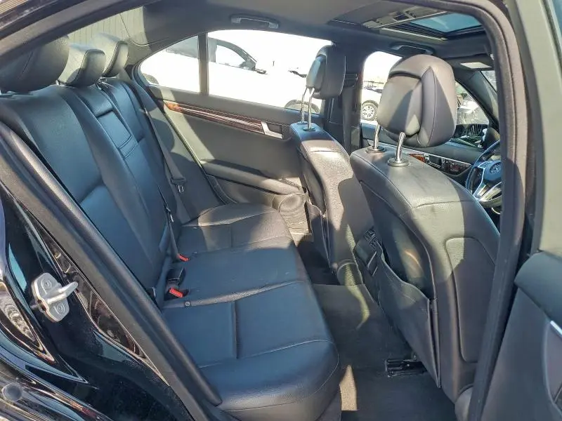 2013 MERCEDES-BENZ C 300 4MATIC  
