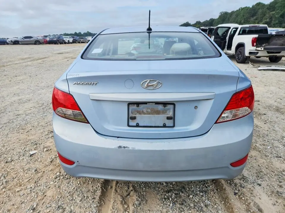 2013 HYUNDAI ACCENT GLS  