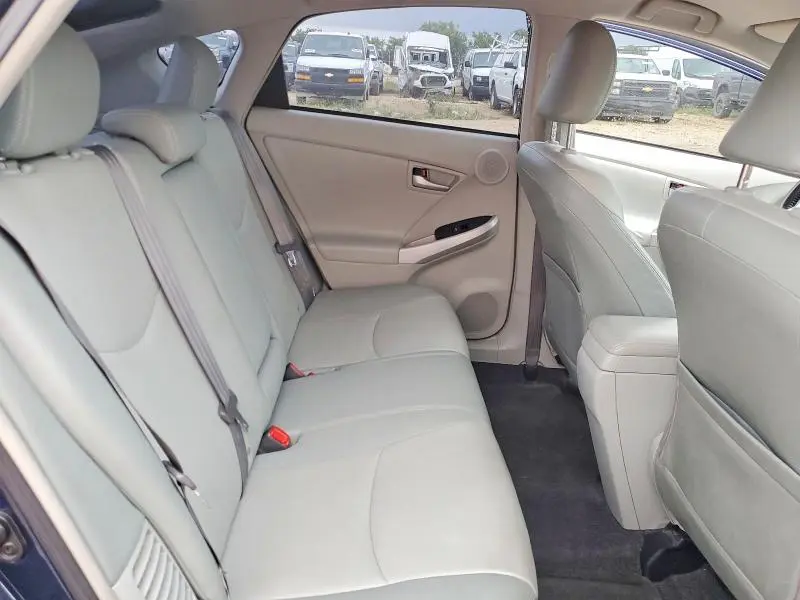 2013 TOYOTA PRIUS FOUR  