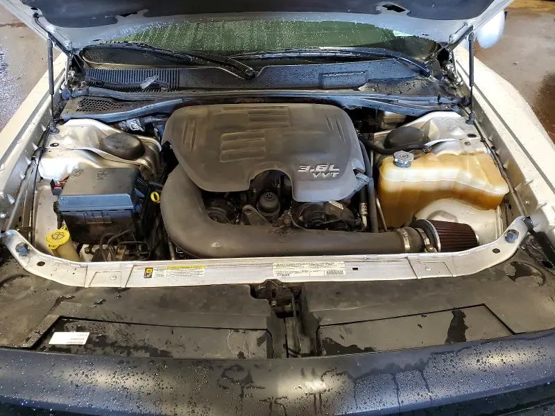 2012 DODGE CHALLENGER SXT  