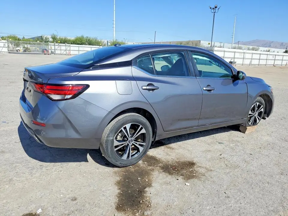 2022 NISSAN SENTRA SV  