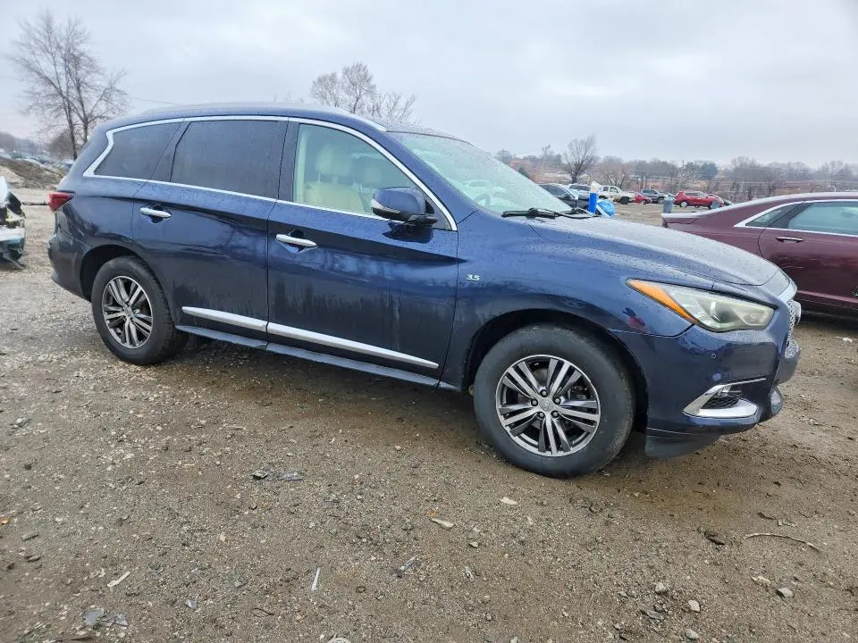 2020 INFINITI QX60 LUXE  