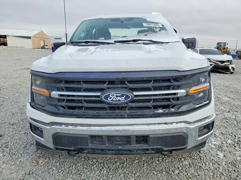 2025 FORD F150 XLT  