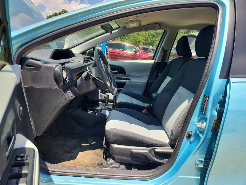 2014 TOYOTA PRIUS C THREE  