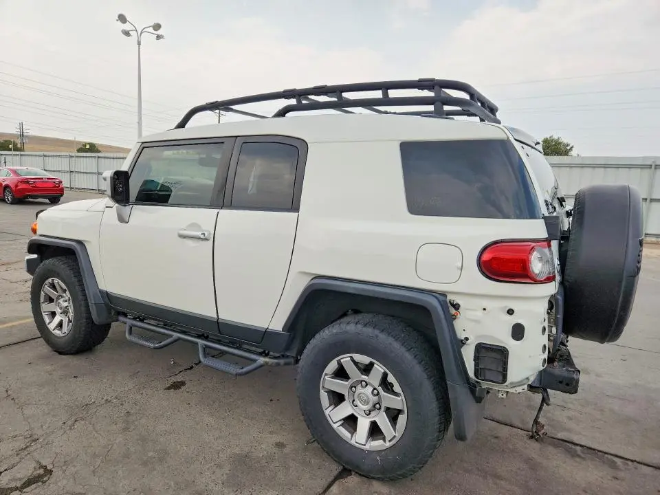 2014 TOYOTA FJ CRUISER BASE  