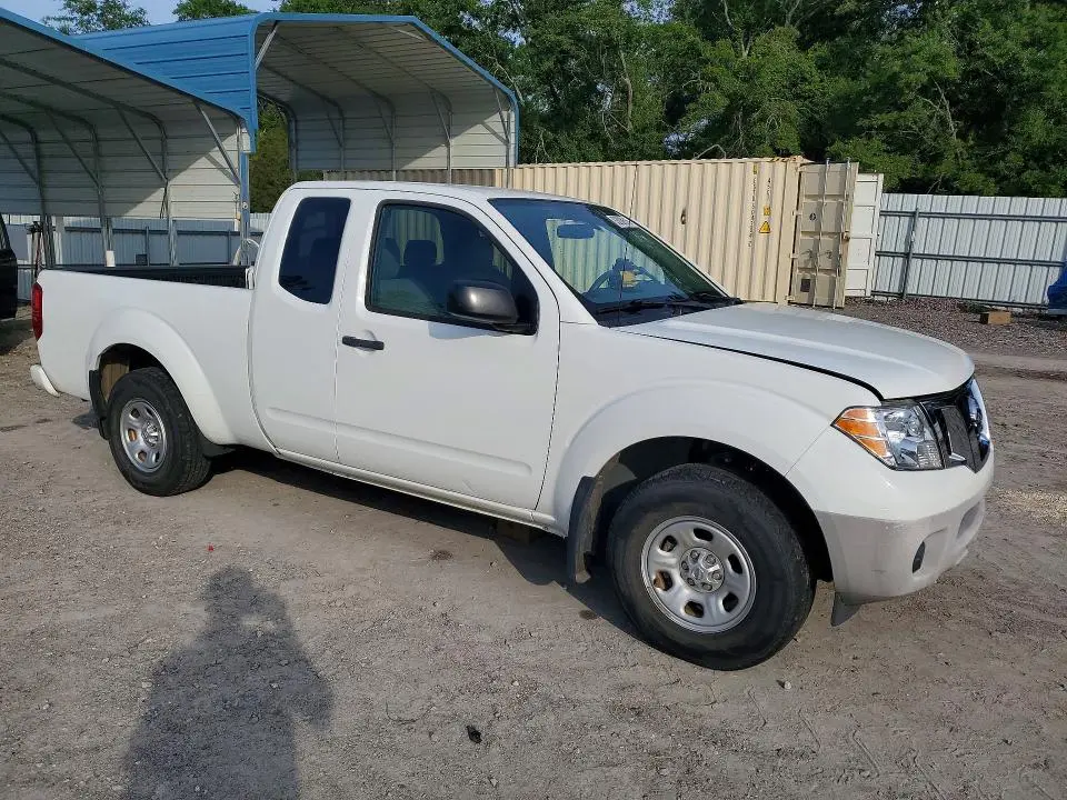 2019 NISSAN FRONTIER S  
