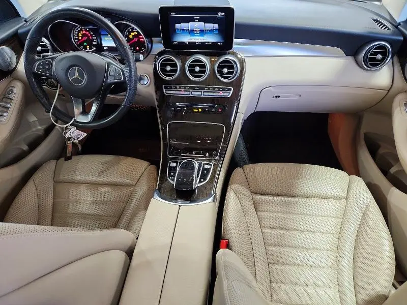 2019 MERCEDES-BENZ GLC 300 4MATIC  
