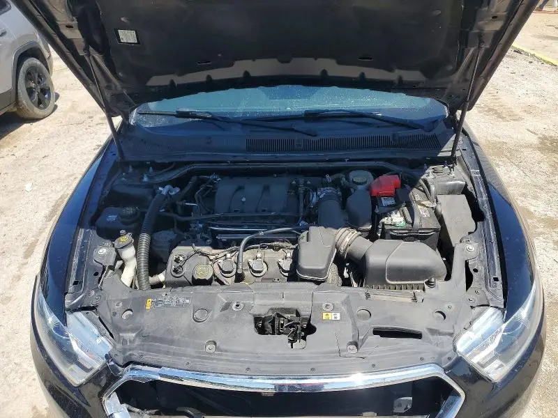 2017 FORD TAURUS SEL  