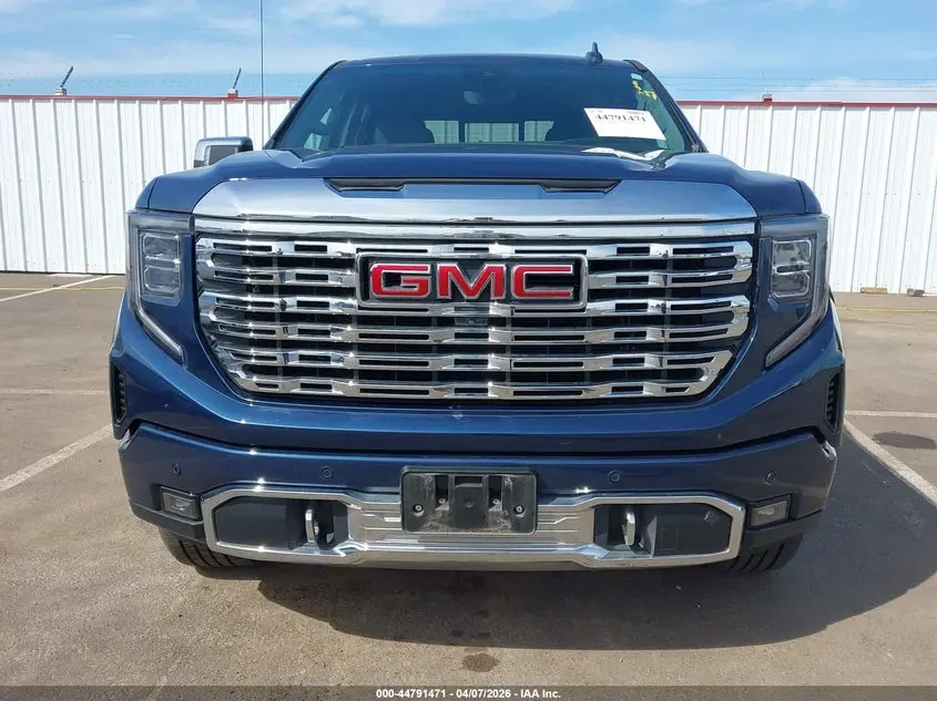 2023 GMC SIERRA 1500 4WD  SHORT BOX DENALI