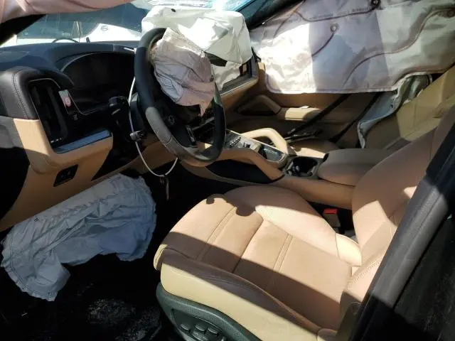 2024 PORSCHE CAYENNE S COUPE  