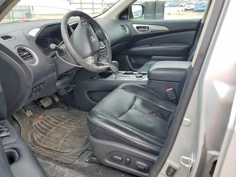 2017 NISSAN PATHFINDER SL  