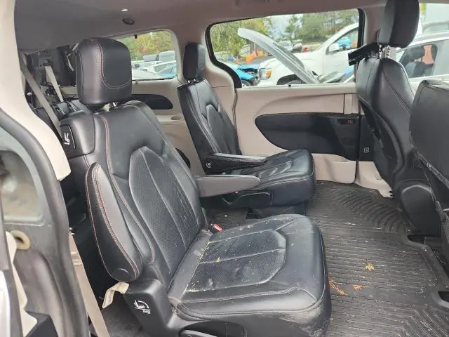 2020 CHRYSLER PACIFICA TOURING L  