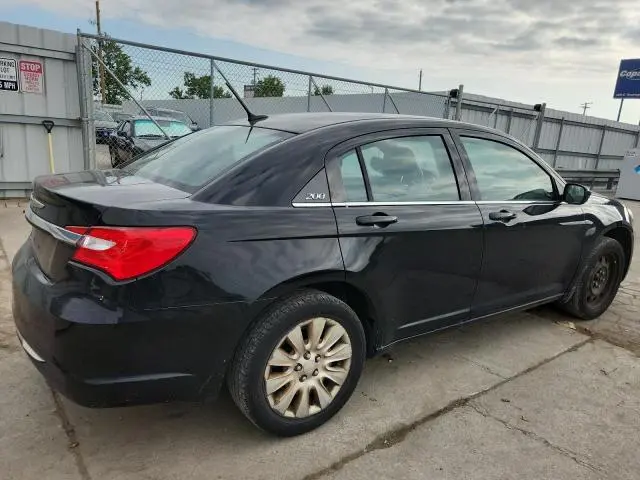 2012 CHRYSLER 200 LX  