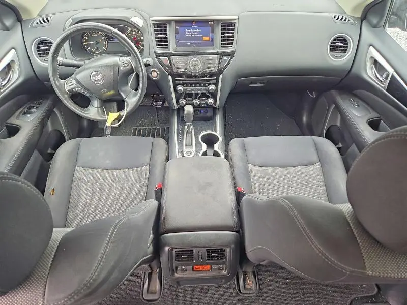 2017 NISSAN PATHFINDER SV  