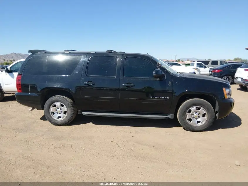 2014 CHEVROLET SUBURBAN LT