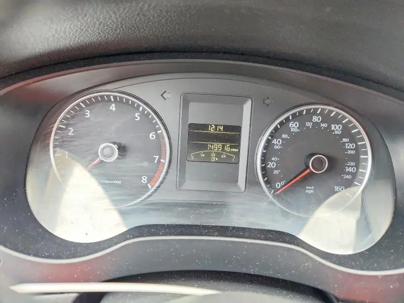 2013 VOLKSWAGEN JETTA SE  