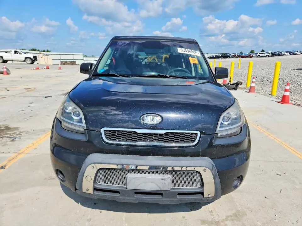 2010 KIA SOUL +  