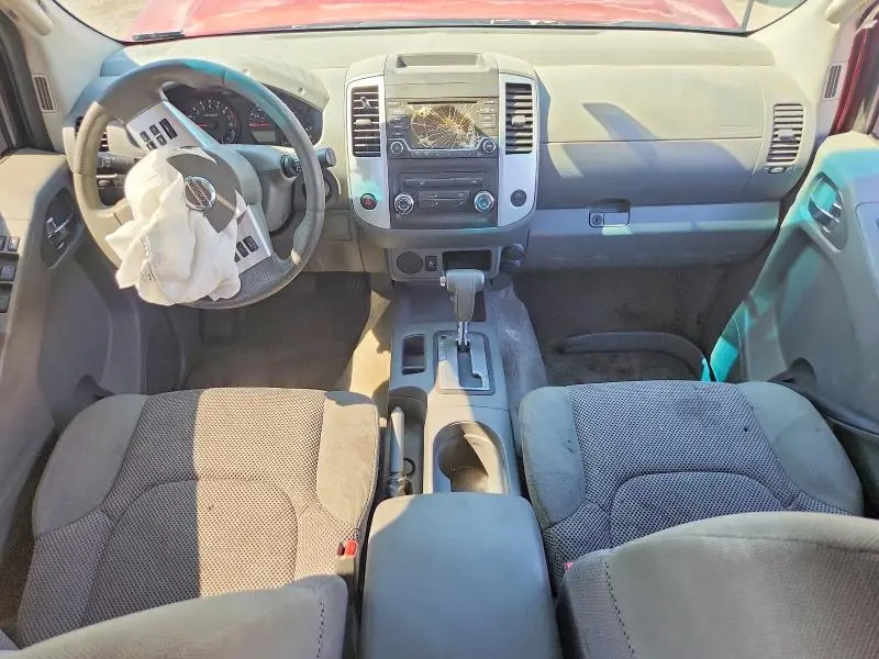 2015 NISSAN FRONTIER SV  