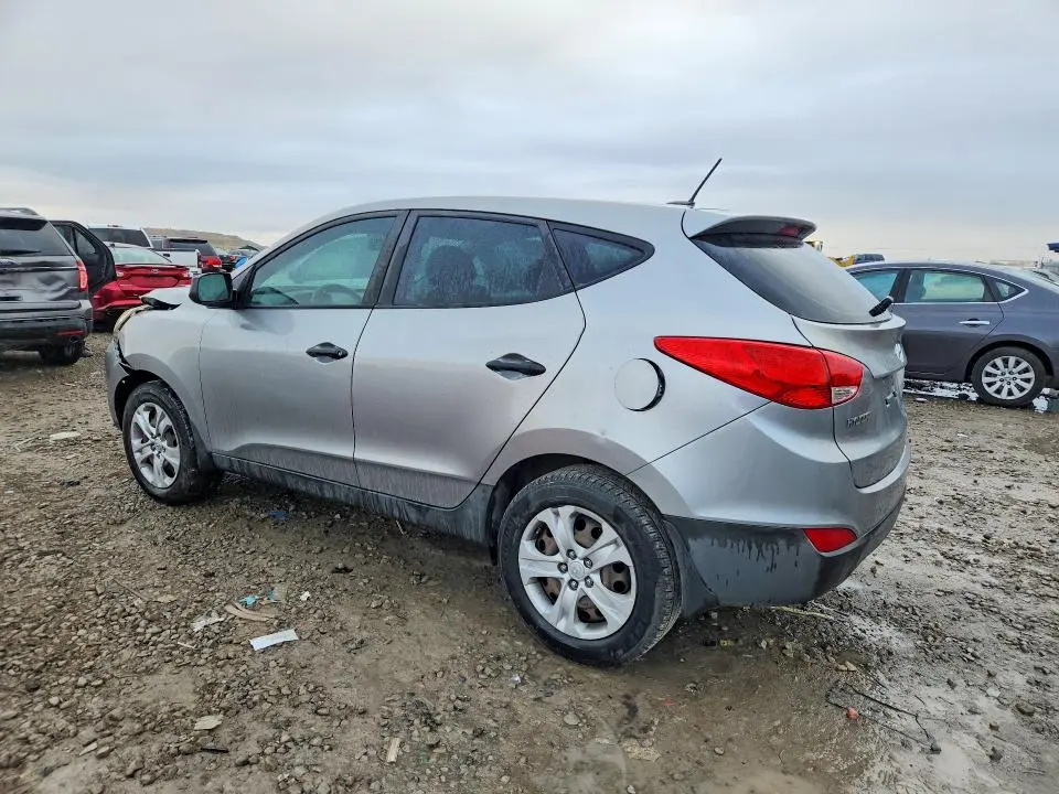 2011 HYUNDAI TUCSON GL  