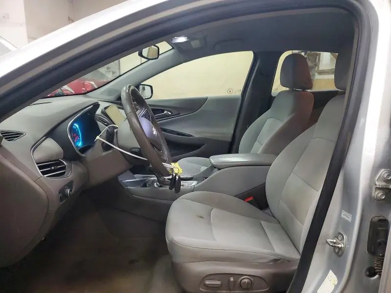 2017 CHEVROLET MALIBU LT  