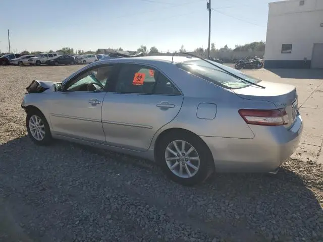 2010 TOYOTA CAMRY SE  