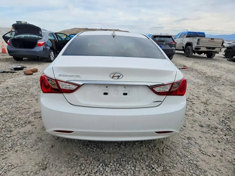 2013 HYUNDAI SONATA LIMITED  
