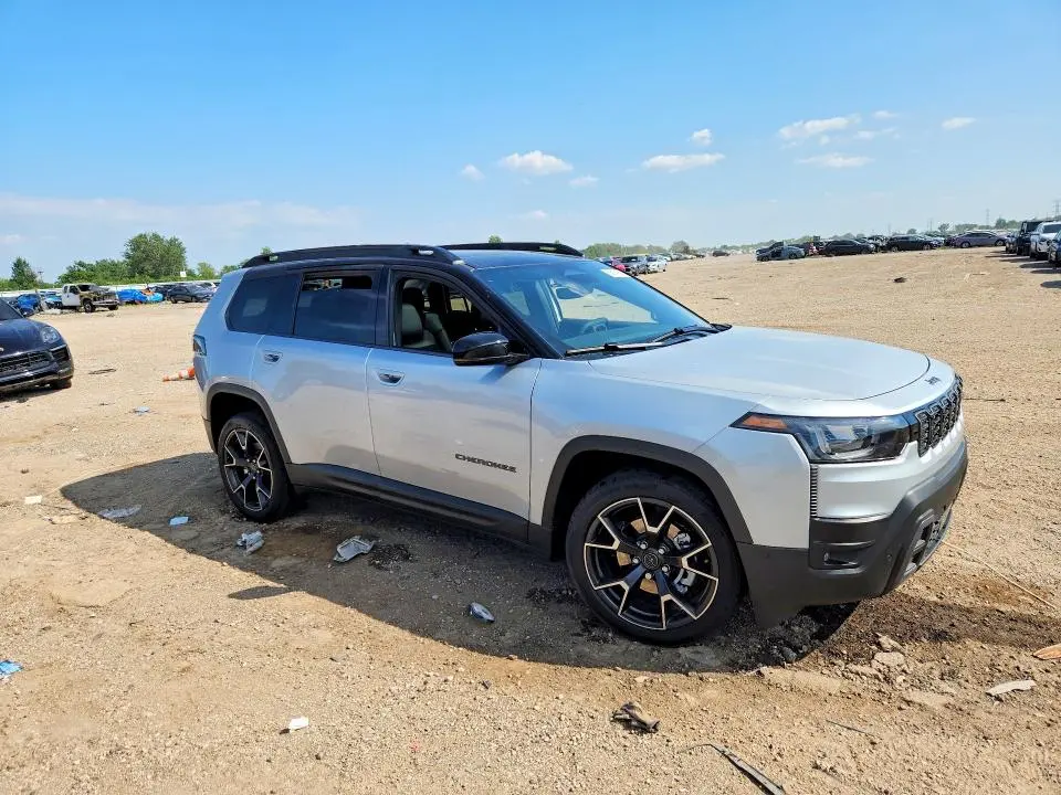2026 JEEP CHEROKEE OVERLAND  