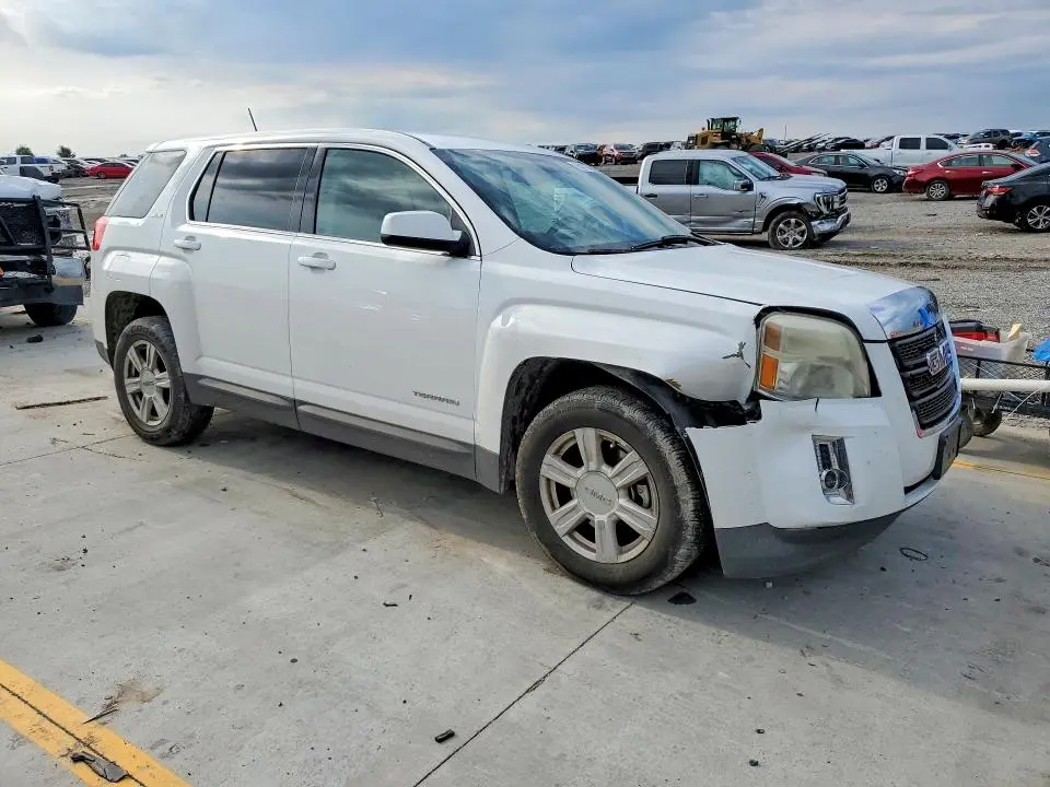 2015 GMC TERRAIN SLE  
