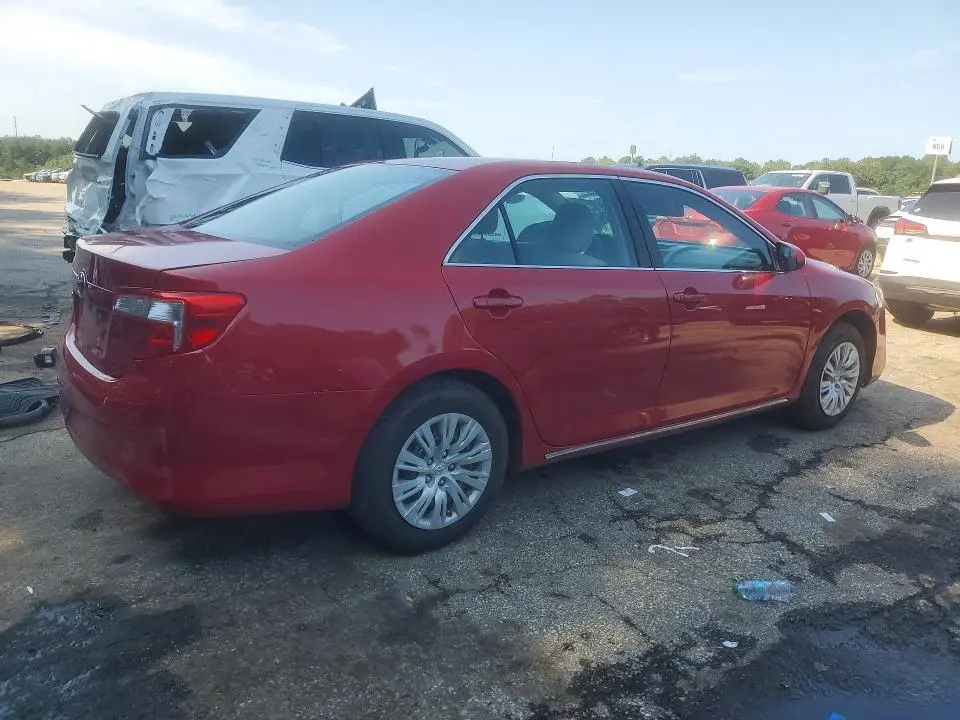 2012 TOYOTA CAMRY LE  