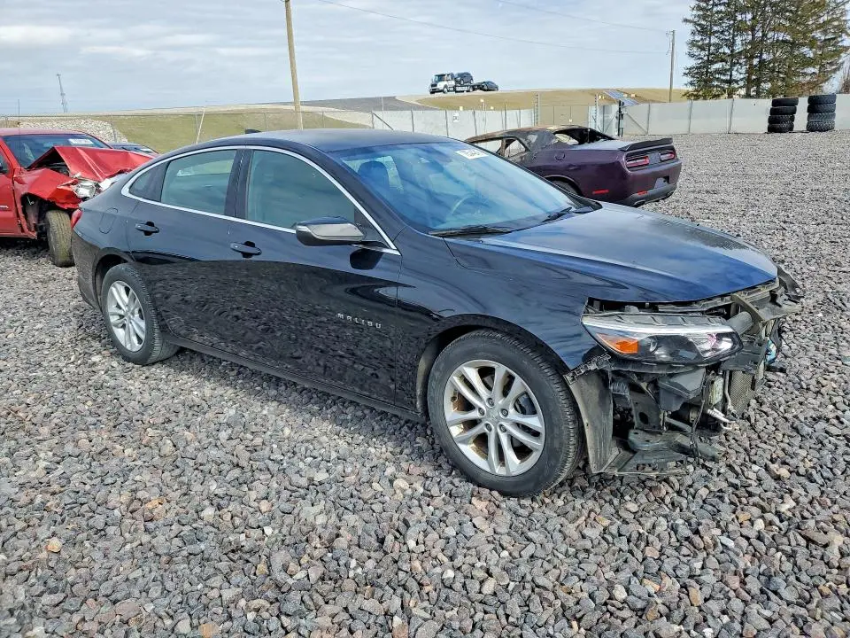 2017 CHEVROLET MALIBU LT  
