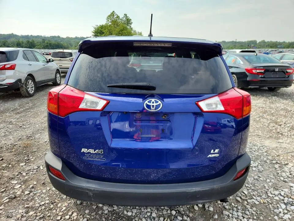 2015 TOYOTA RAV4 LE  